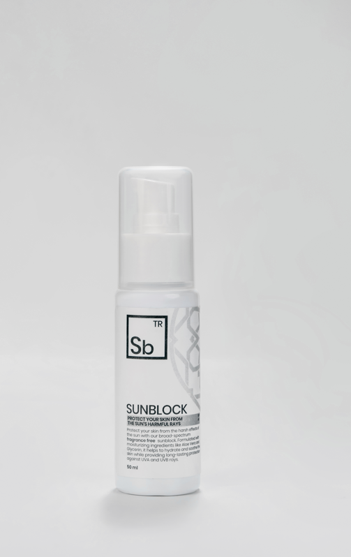 Fragrance-free sunscreen for Hajj and Umrah suitable for sensitive skin